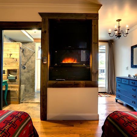 Deer Lake Lodge Resort & Spa Keenan Экстерьер фото